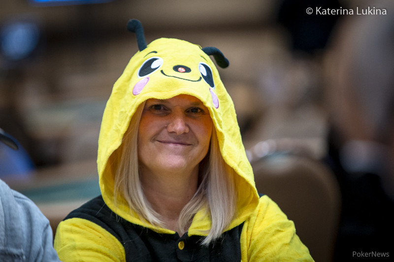 Deborah Vanneste Pokernews & Katerina Lukina. Home courtesy Danny Kim