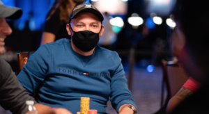 WSOP 2021: Maurizio Melara esplode tra i giganti dello Stud. Hellmuth 5°, fallisce il bracciale numero 16
