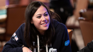 Notte WSOP: arriva il 6-Handed, torna il ciclone Kanit. Cherish Andrews leader al ladies