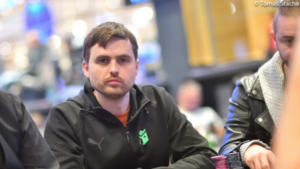 WSOPE 2021: le folli mani di Martin Kabrhel al Bounty. Con lui non ci si annoia mai!