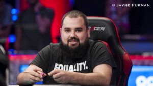 WSOP 2021: Big Huni gioca con sintomi per 2 giorni, Bonomo accende le polemiche sulla sicurezza