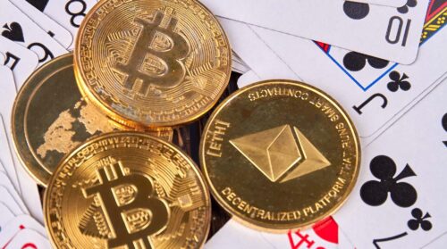 Mondo Gaming: Bitcoin entra in 40 casinò Partouche, boom dei ricavi Sisal (+30%) nel 2021