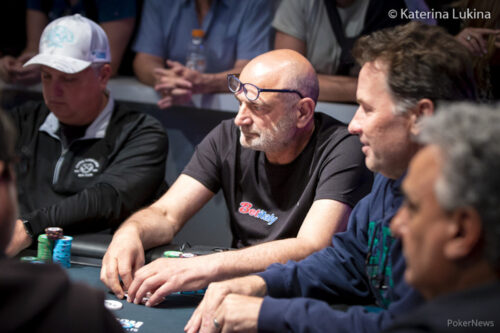 WSOP 2022: il Day 4 chiude anzitempo, Morciano sogna a 5 left del Senior