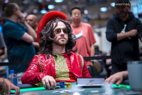 WSOP PPC: la mano di Dan Cates che ha spedito tutti al Final Day con doppio KO