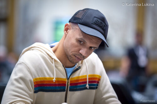 Phil Ivey sale nel POY WSOP, Dario Sammartino crolla