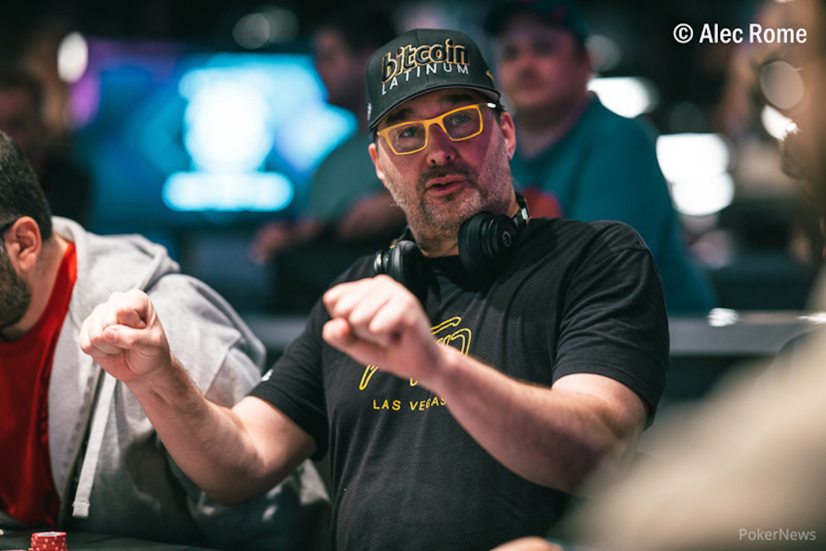 Phil Hellmuth Atas perkenan Alec Rome & Pokernews