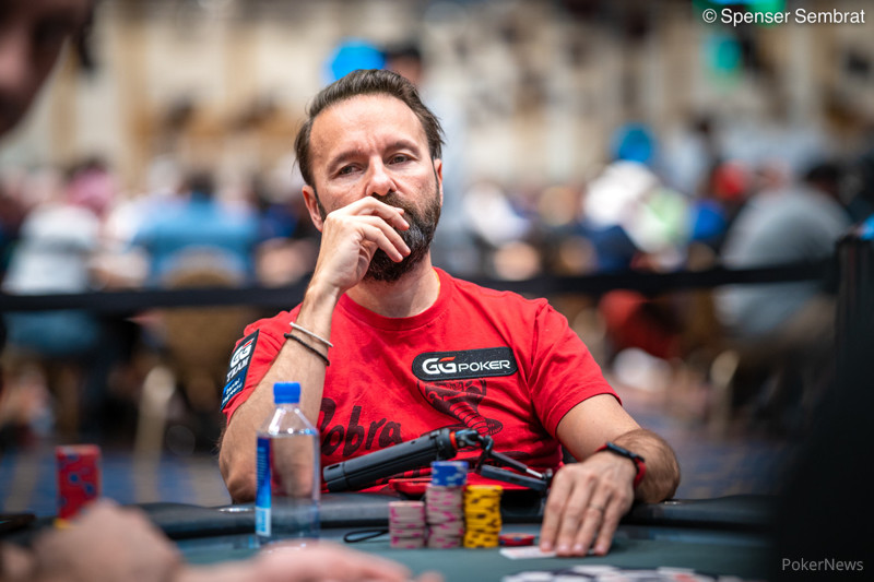 Daniel Negreanu alle WSOP 2022 (courtesy of Spenser Sembrat - Pokernews)