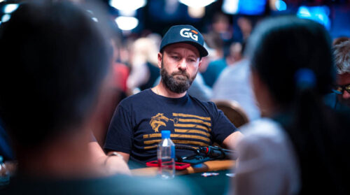 WSOP 2022 Main Event: Negreanu non passa il day 1C, Colavita il migliore di 9 azzurri