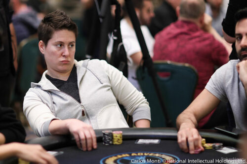 Vanessa Selbst attrice per un giorno: fa la mentalist nei Casinò