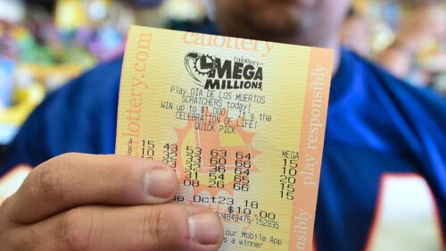 Lotterie, spennato dal fisco il vincitore del Mega Millions: dei $1,28 Miliardi vinti vedrà "solo" $433,7 milioni