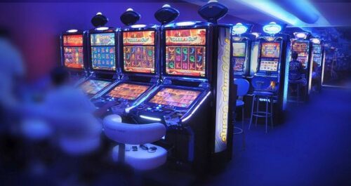 Tre amici toscani vincono €494.000 alle Videolottery, dopo 10 anni arriva la doccia fredda più gli interessi!