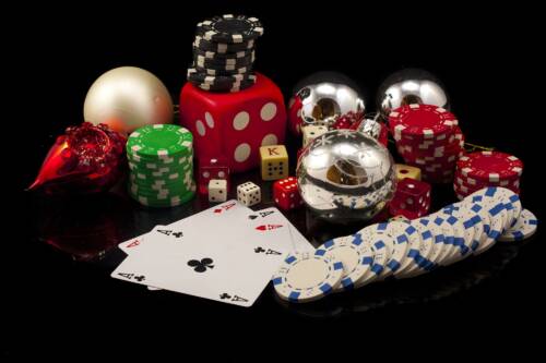 Come organizzare un torneo di poker natalizio