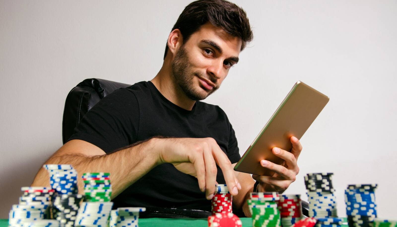Poker online Micromillions