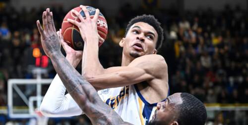 DRAFT NBA: punta $60.000 sulla chiamata numero 1 di Victor Wembanyama per vincerne $300...