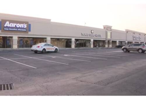Guardia di sicurezza sventa rapina in una poker room nel Texas