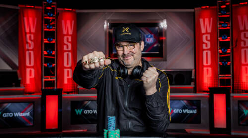 Le mani del 17° braccialetto WSOP di Phil Hellmuth