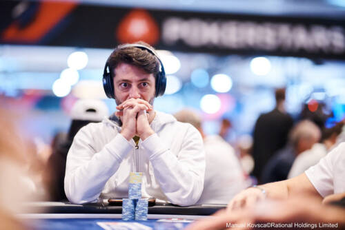 EPT Main Event Day 3: Ascone guida 8 italiani al Day 4 con Dato e Di Cesare