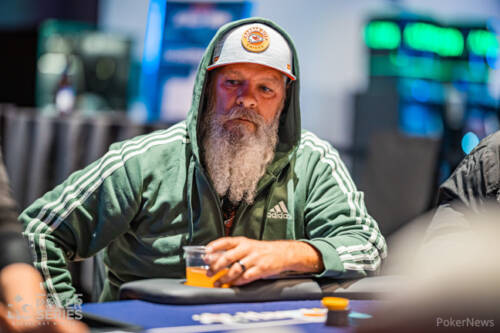 "I had a set"...  In these shorts". Il super bluff di Ted Forshey
