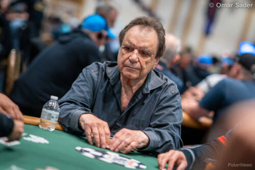 L'icona del poker John "Miami" Cernuto, si prende una pausa. A 80 anni!
