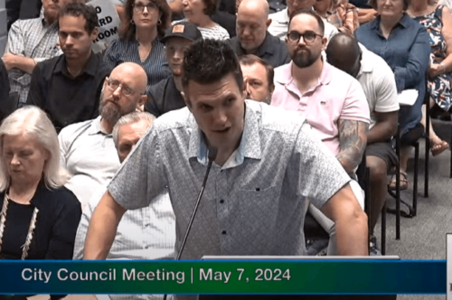 Doug Polk perde la battaglia per la sua room, il comune vota contro. Lui: "tornerò"