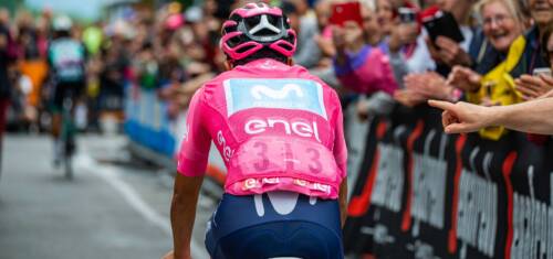 Giro d'Italia 2025 al via, duello Roglic-Ayuso? Favoriti, quote e pronostici
