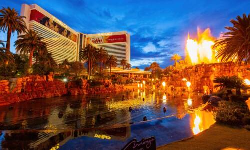 Avete mai visto un casinò regalare soldi? The Mirage di Las Vegas l’ha fatto: $1,6 milioni ai gamblers (per legge)