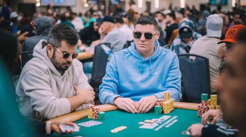 Jesse Lonis, corsa in ciabatte sotto il sole di Las Vegas per registrarsi al 50k WSOP