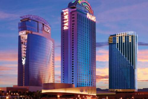 Las Vegas: donna cade con l'ascensore di 22 piani, denuncia il Palms Casino