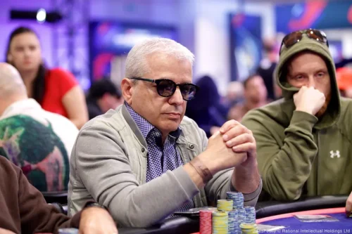 EPT Main Event Barcellona Day 2: ancora Di Giacomo a guidare 21 azzurri al Day 3