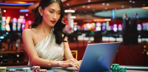 Casinò online: gambler della Campania vince €207.000 a blackjack con dealer live