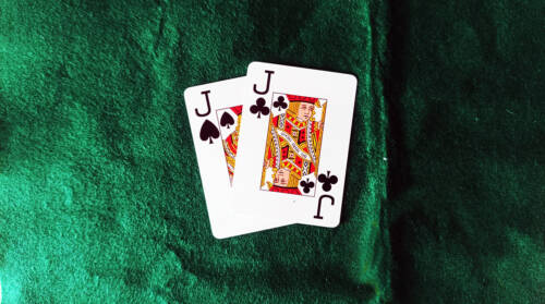 Punti di vista mtt: JJ su openpush del chipleader sei left, occhio all'avversario con un bb!