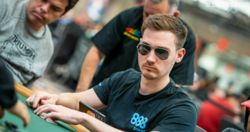 L'analisi di una mano cash game a Las Vegas, da parte di Nick "eastyyy22" Eastwood