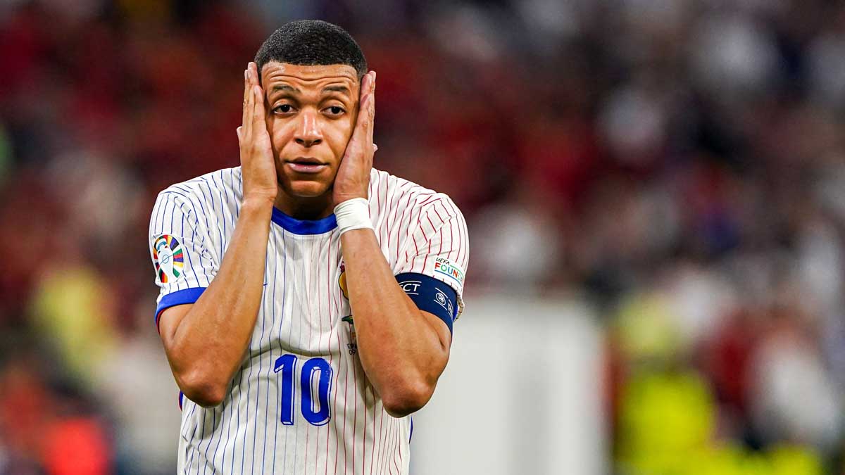 kilyan mbappe con la maglia della francia