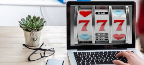 Slot online: il casertano Must**99 vince jackpot da €75.053