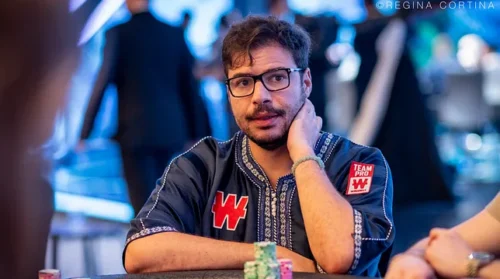 WSOP Paradise Super Main Event: Musta short ma continua a sognare a 36 left. Dato e Gala ITM al WPT C'ship
