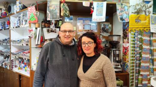 Gratta e Vinci: si assicura €500k in Sicilia, ritorna al Bar e lascia in bagno un biglietto, 2 amiche in società vincono €100k
