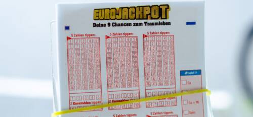 Eurojackpot centrato il 5+2 da 115 milioni: colpaccio in Svezia per la seconda vincita più alta di sempre