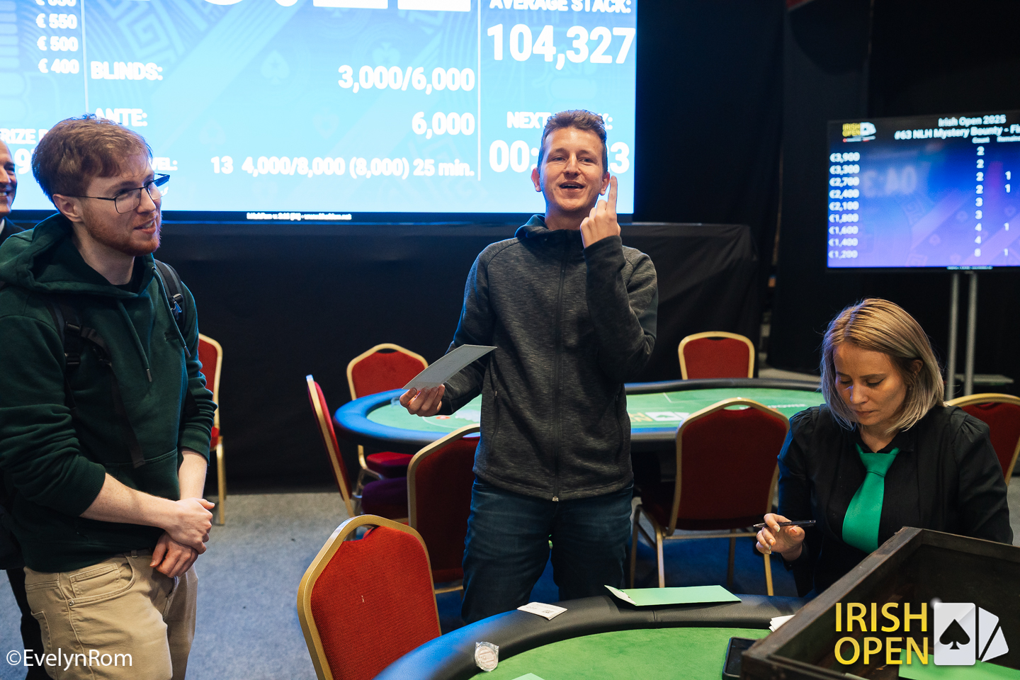 giuliano bendinelli vince irish poker open