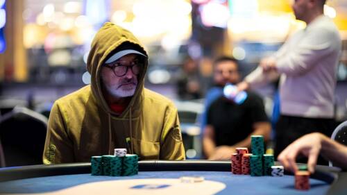 WSOPE 2025: Marchetti sbatte sugli assi, Manfredi unico azzurro al final day del Mini