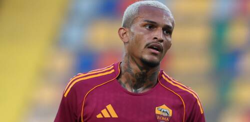 Roma, c'è lesione per Wesley: i tempi di recupero dall'infortunio e la data del possibile rientro
