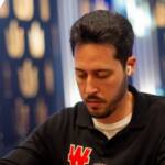 Adrian Mateos striglia Daniel Negreanu: 