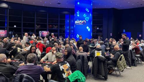 Tutto in pochi secondi: la mano che ha acceso il day1A ISOP [VIDEO]