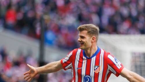 Juventus, caccia all'attaccante: tentativo last minute per Sorloth dell'Atletico Madrid
