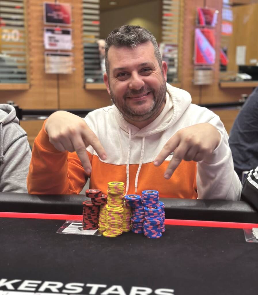Manuel Valduga, chipleader all'Italian Poker Challenge dopo il day2