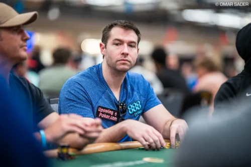 La sfida vinta: il pro 888Poker Aaron Barone ha giocato più di 150 mtt in 24 ore chiudendo in profit!