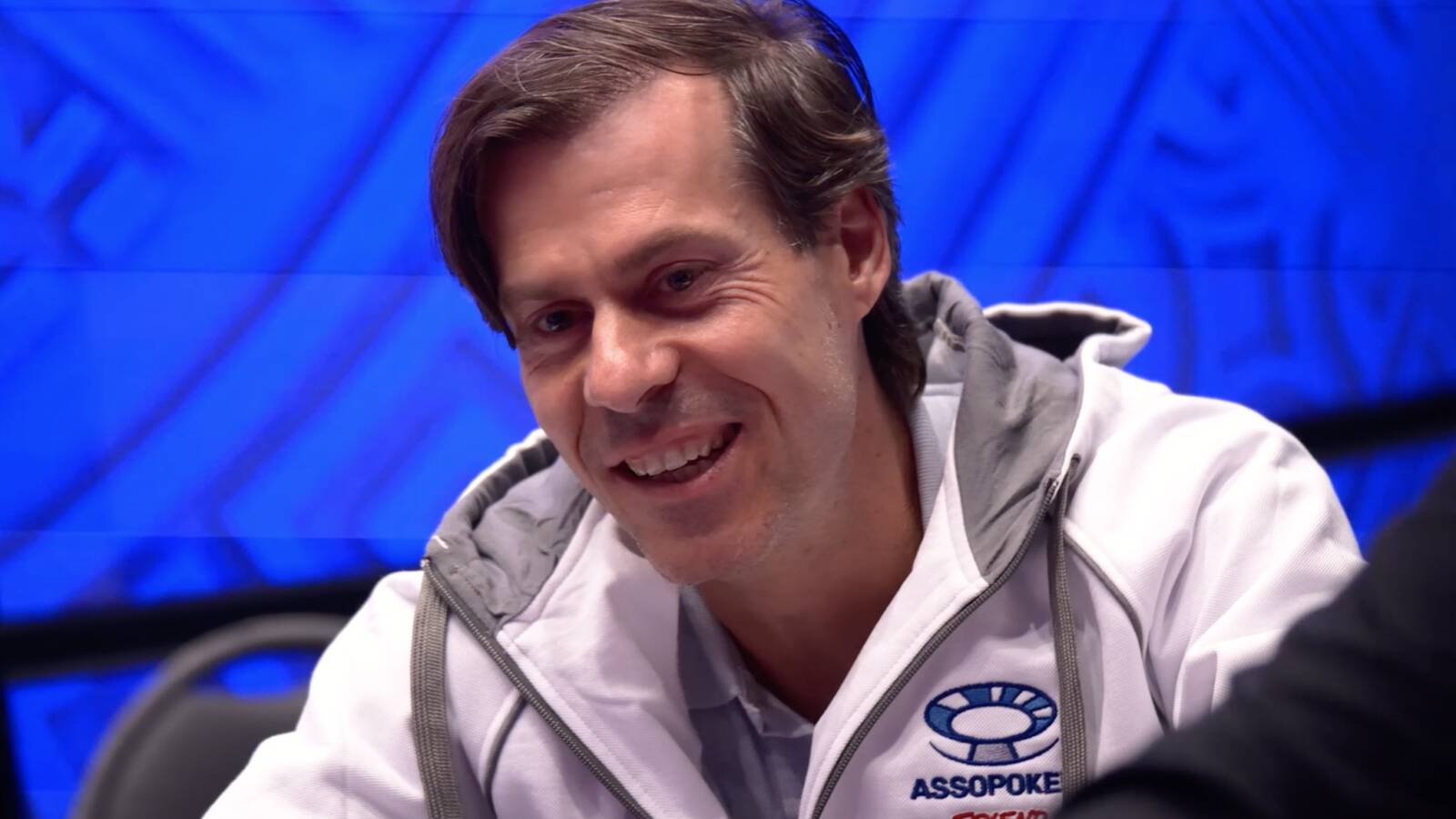 Flavio Ferrari Zumbini racconta il poker live moderno ai Campionati Italiani ISOP 2026