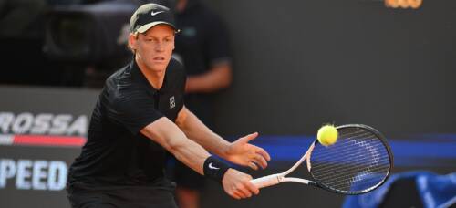 La smorfia di Sinner che è valsa una fortuna al Roland Garros: chi ha scommesso contro l'italiano prima del crollo, le quote