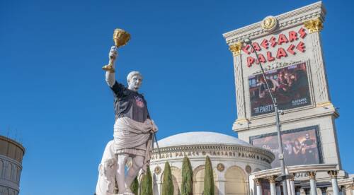 L'ambasciatore USA in Italia si sta comprando mezza Las Vegas: sulla Strip ormai vincono solo i players miliardari, beffato Icahn