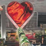 Las Vegas, approvato nuovo hotel-casinò a 29 piani a forma di cuore sulla Strip: i dettagli