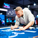 EPT Main Event Barcellona: il bolide Ferrari riparte primo a sei left. La diretta streaming dalle 15